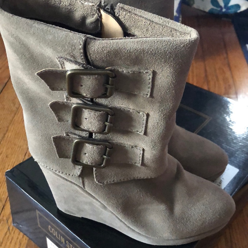 Suede boots by Colin Stewart